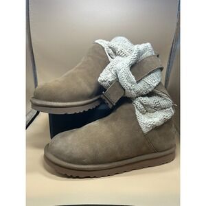 UGG Australia Suede Knit Cuff Ankle Boots Booties Neutral Color Women's  Size 7